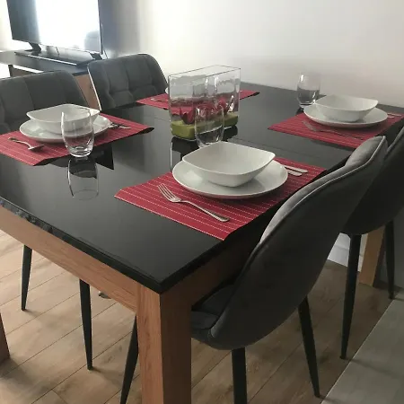 D-7 W Obiekcie Nautikka Park *