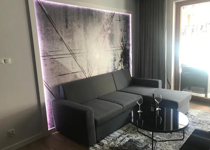 D-7 W Obiekcie Nautikka Park