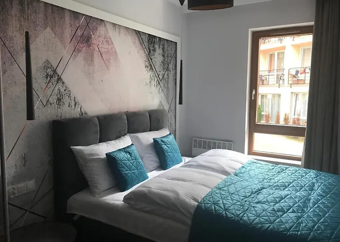 D-7 W Obiekcie Nautikka Park Krynica Morska