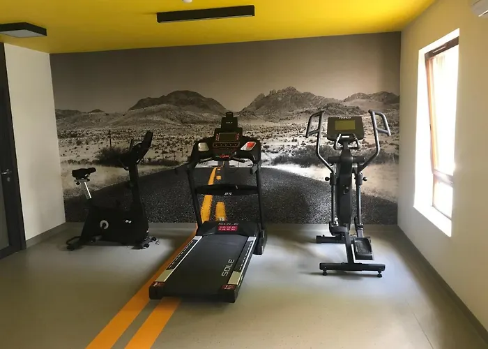 D-7 W Obiekcie Nautikka Park *